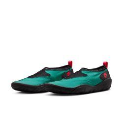 NIKE AQUA TURF