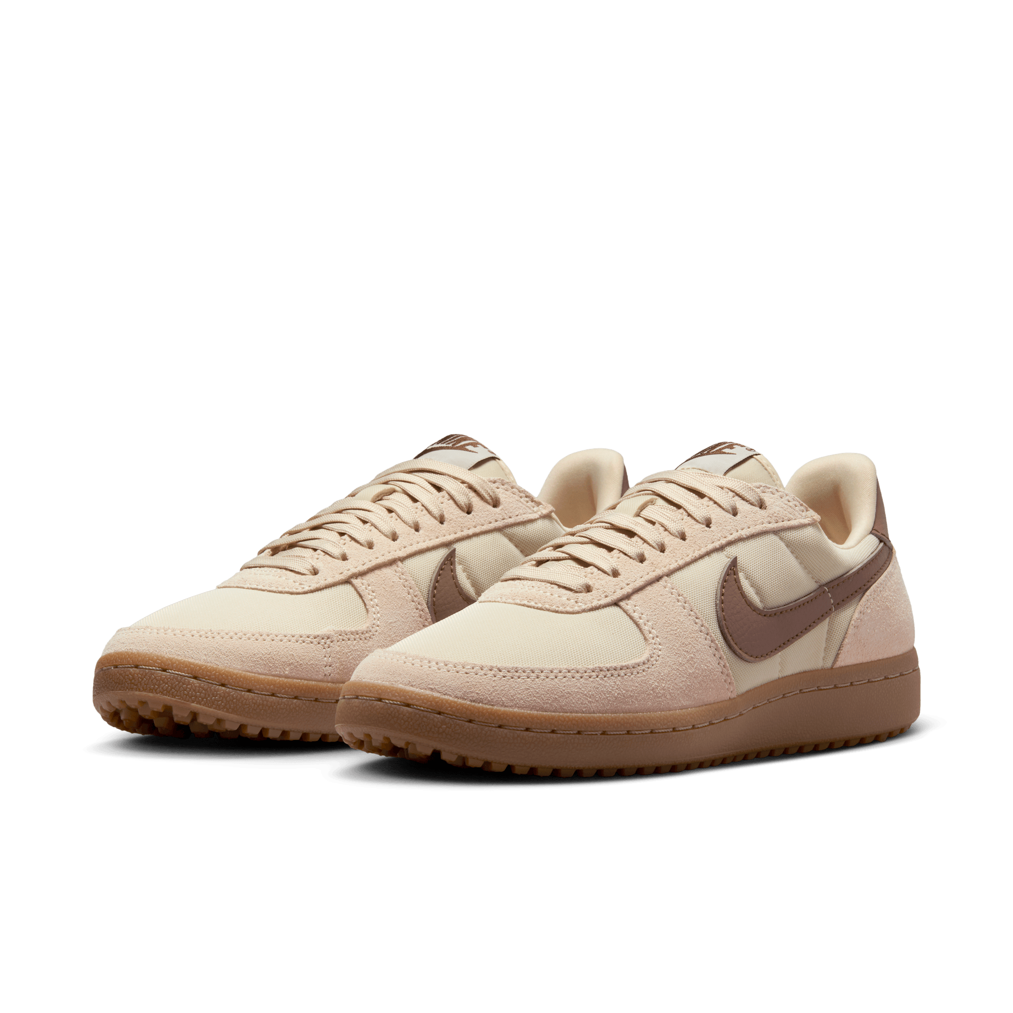 WMNS NIKE FIELD GENERAL