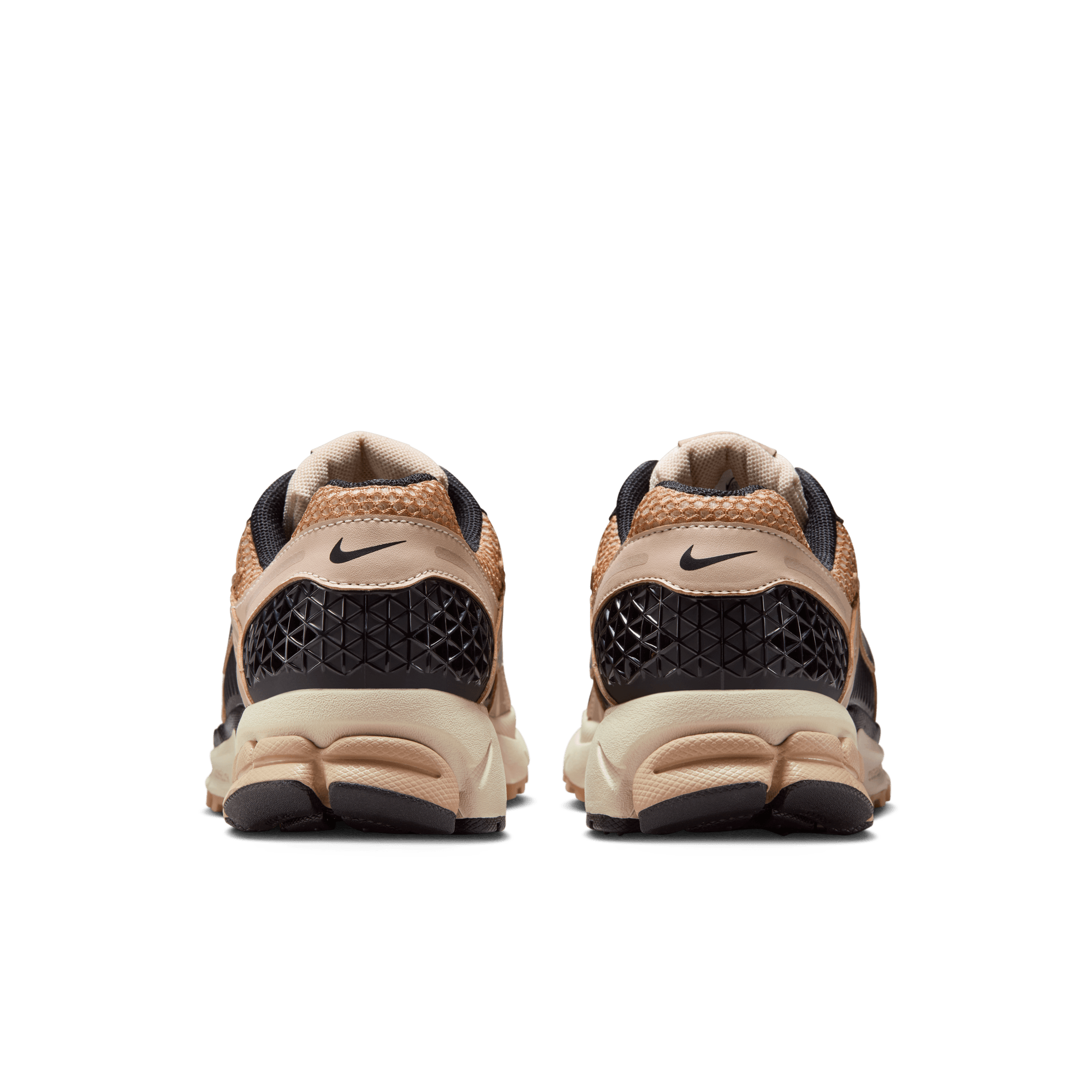 W NIKE ZOOM VOMERO 5