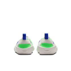 NIKE AQUA TURF