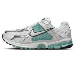 W NIKE ZOOM VOMERO 5
