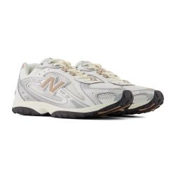 NEW BALANCE 204L