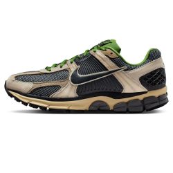 NIKE ZOOM VOMERO 5