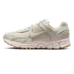 W NIKE ZOOM VOMERO 5