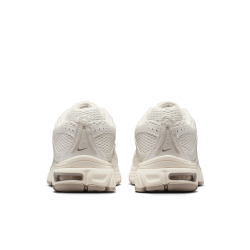 W NIKE AIR MAX MOTO 2K