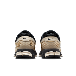 NIKE ZOOM VOMERO 5