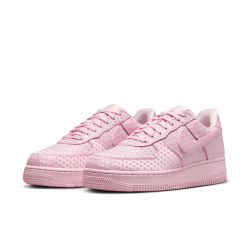W AIR FORCE 1 '07 LOW SE  Valentine's Day