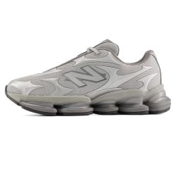 New Balance 2000
