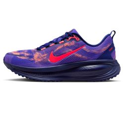 NIKE VOMERO 18
