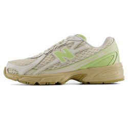 New Balance 740