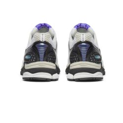 SAUCONY ORIGINALS PROGRID TRIUMPH 4