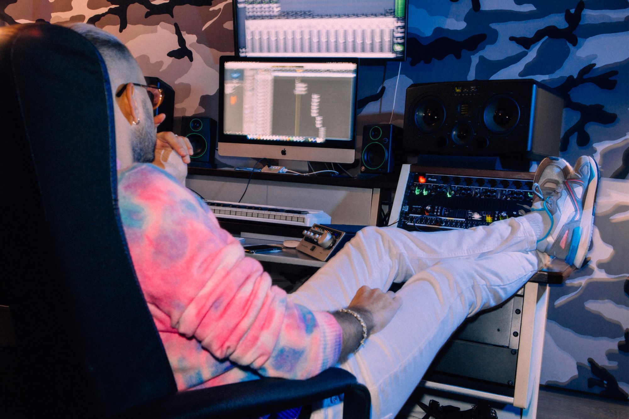 SNEAKERS76 Presents: SHABLO X PUMA MIRAGE MOX How to become an icon -  We asked Shablo, producer and face of the new Puma Mirage Mox