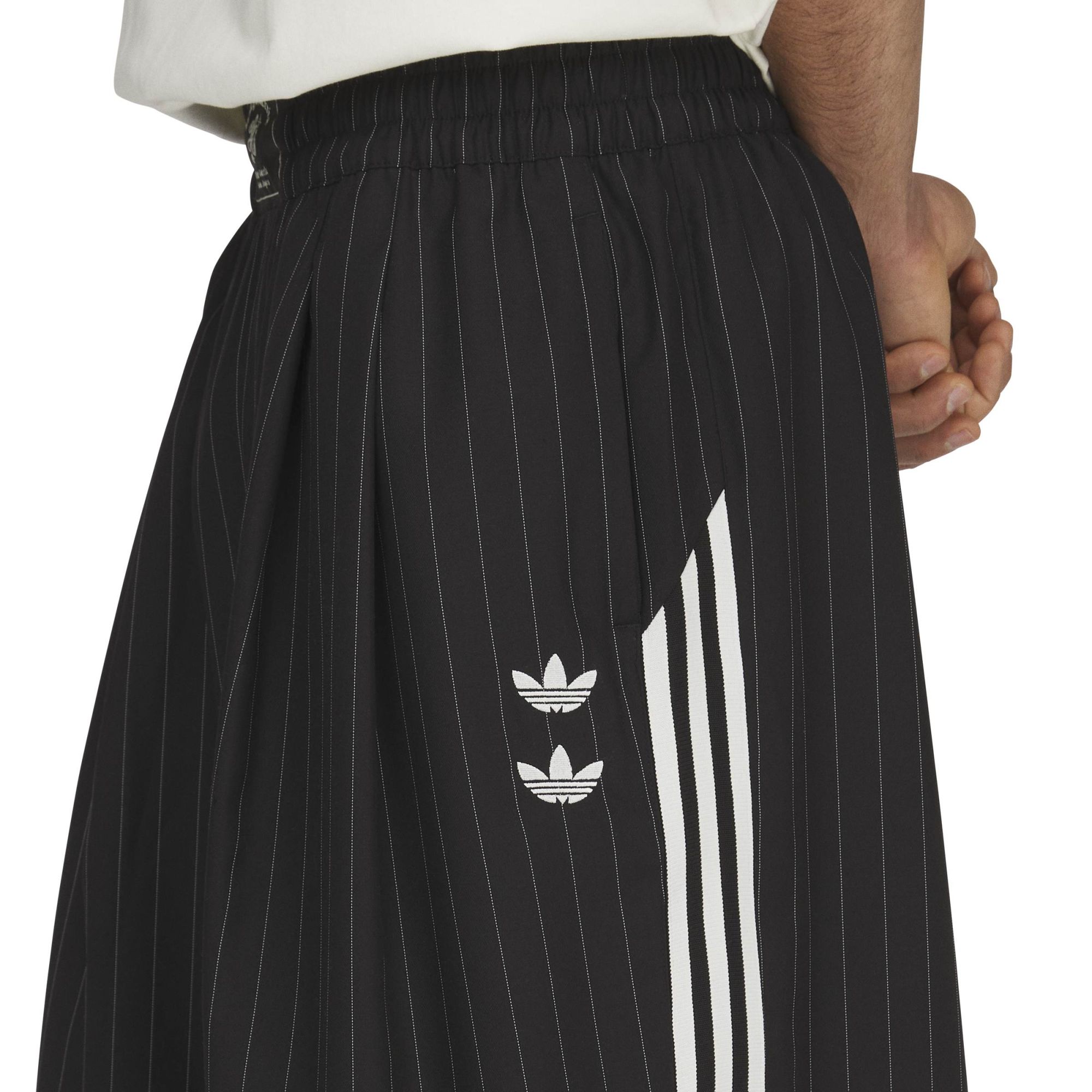 ADIDAS WILLY CHAVARRIA PINST SHORT