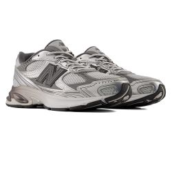 NEW BALANCE 2010