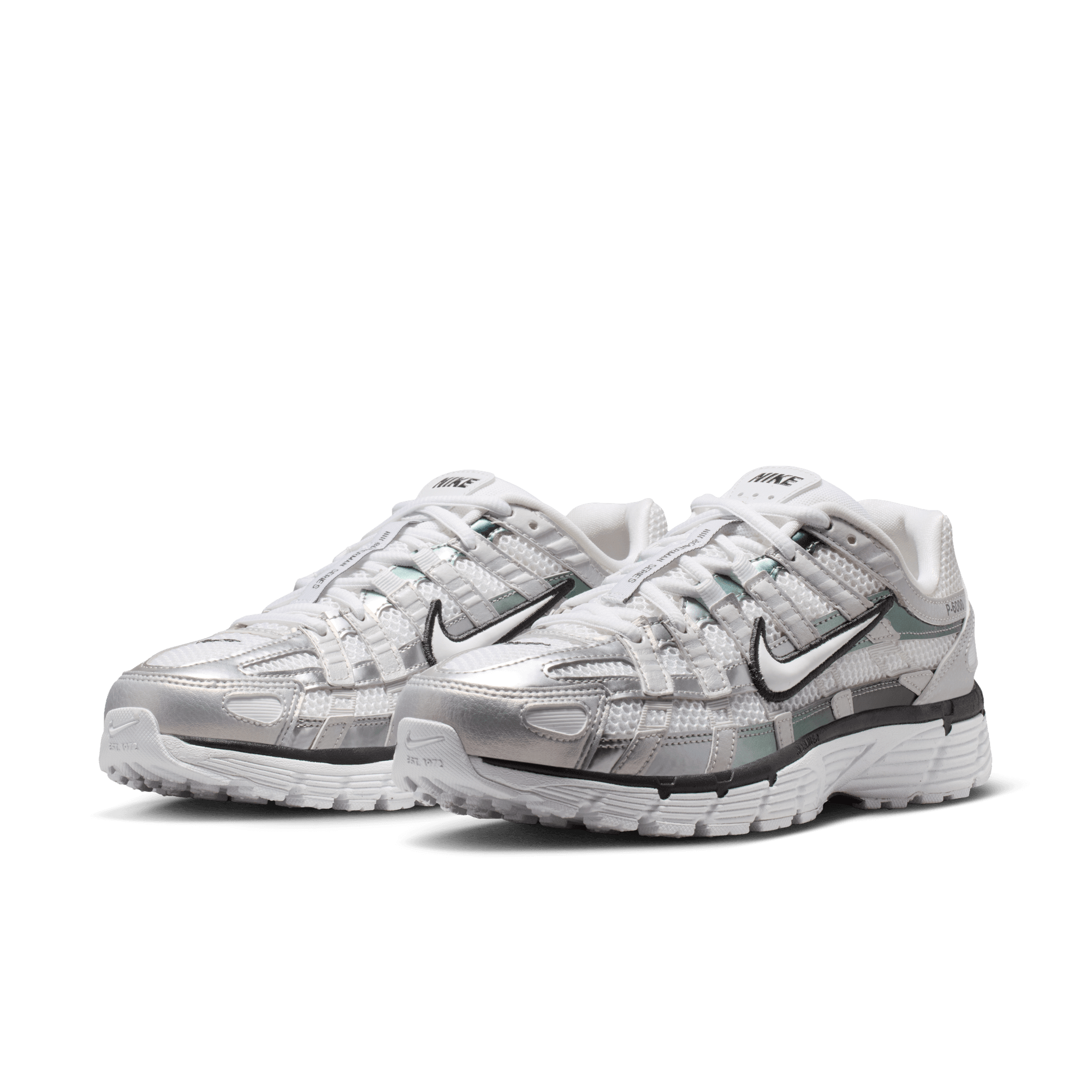 W NIKE P-6000