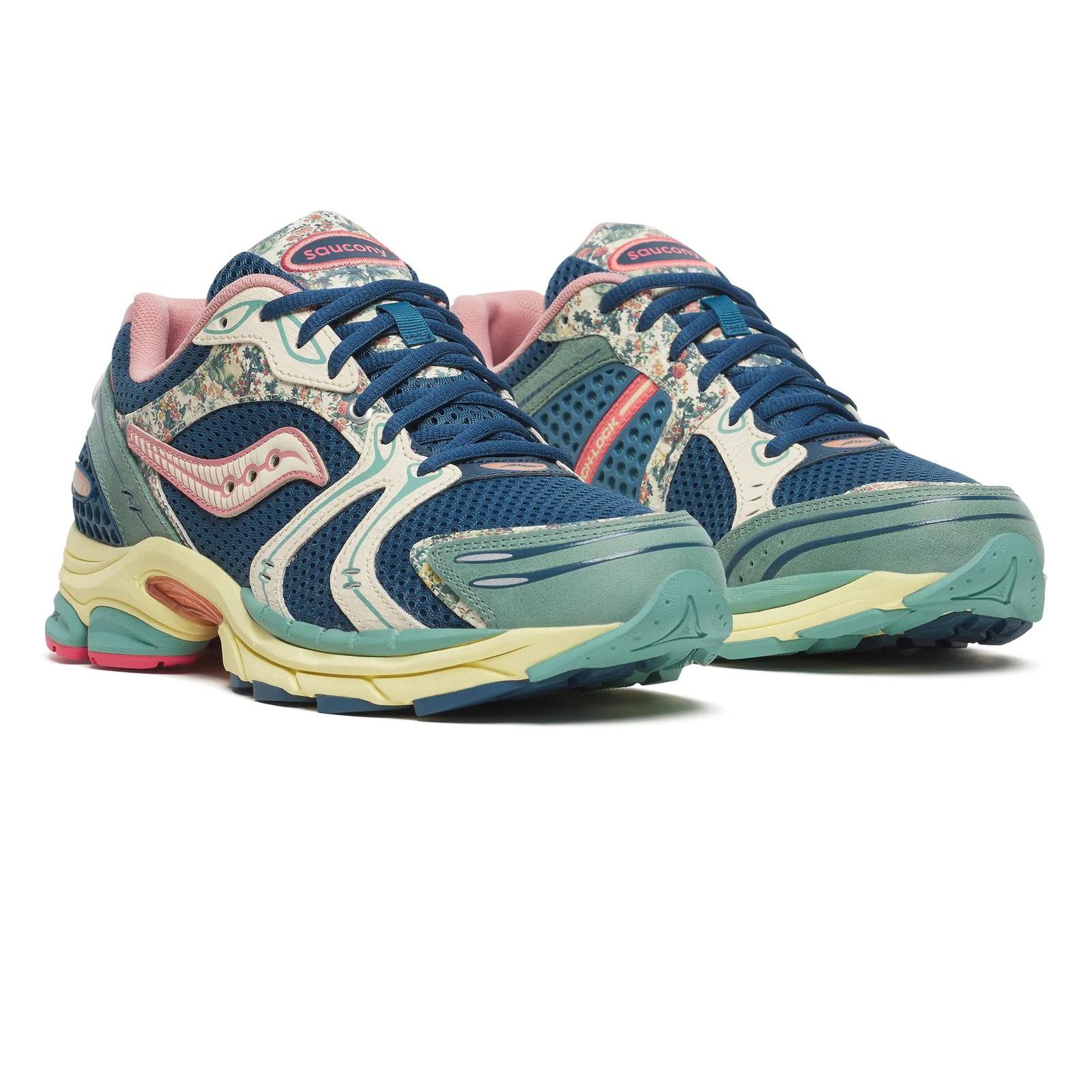 SAUCONY PROGRID TRIUMPH 4 Kissaten