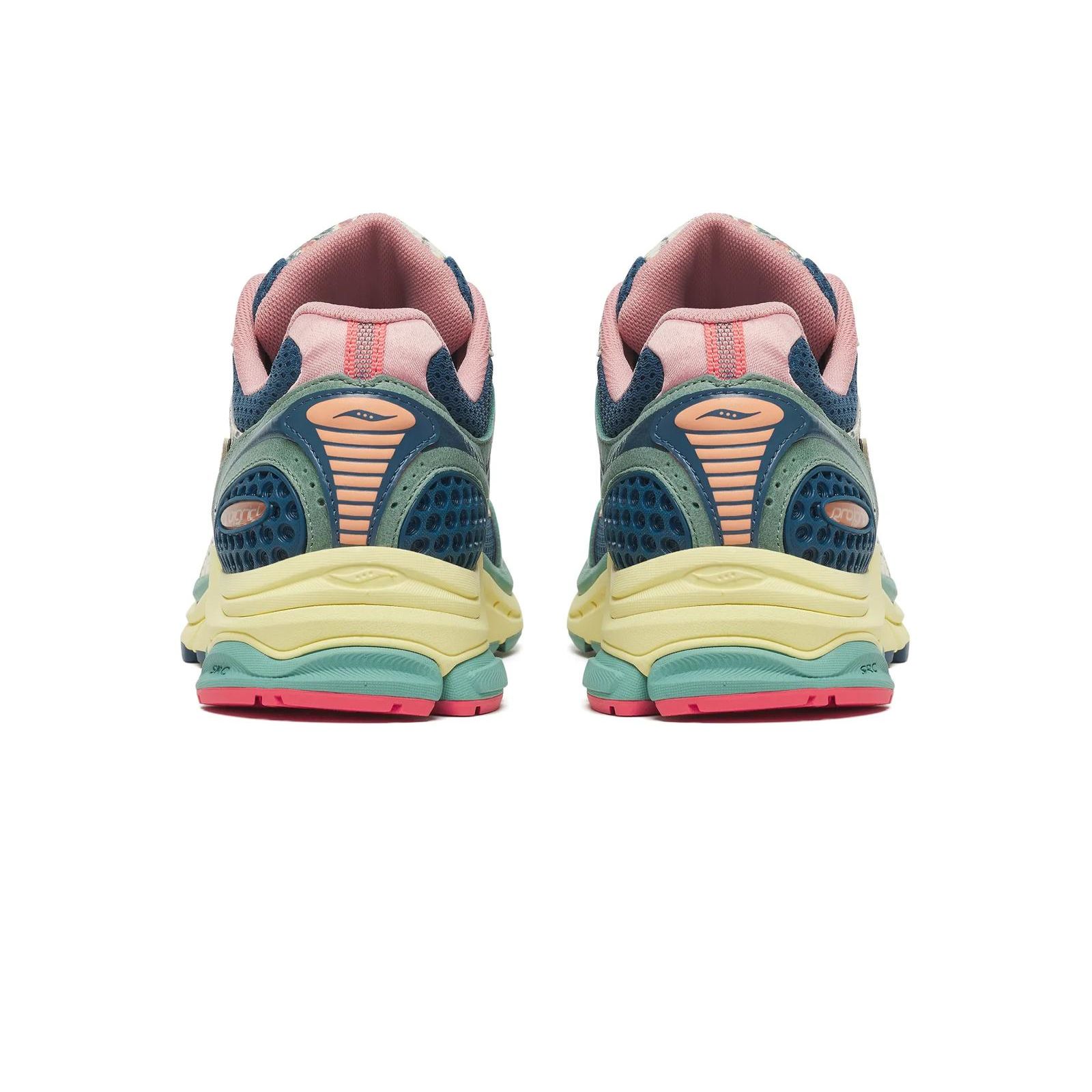 SAUCONY PROGRID TRIUMPH 4 Kissaten