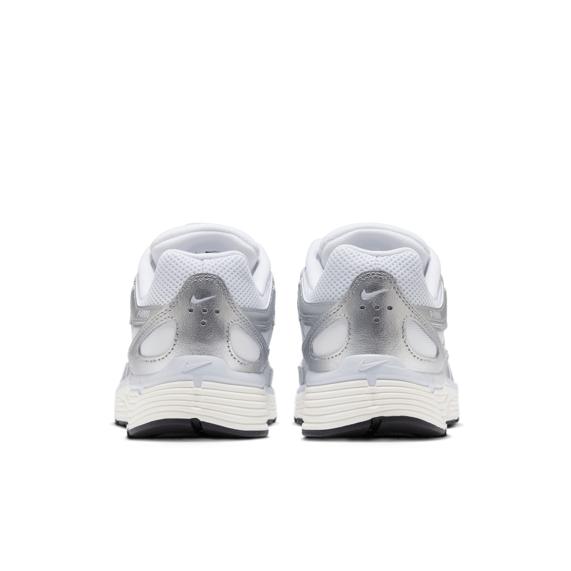 W NIKE P-6000