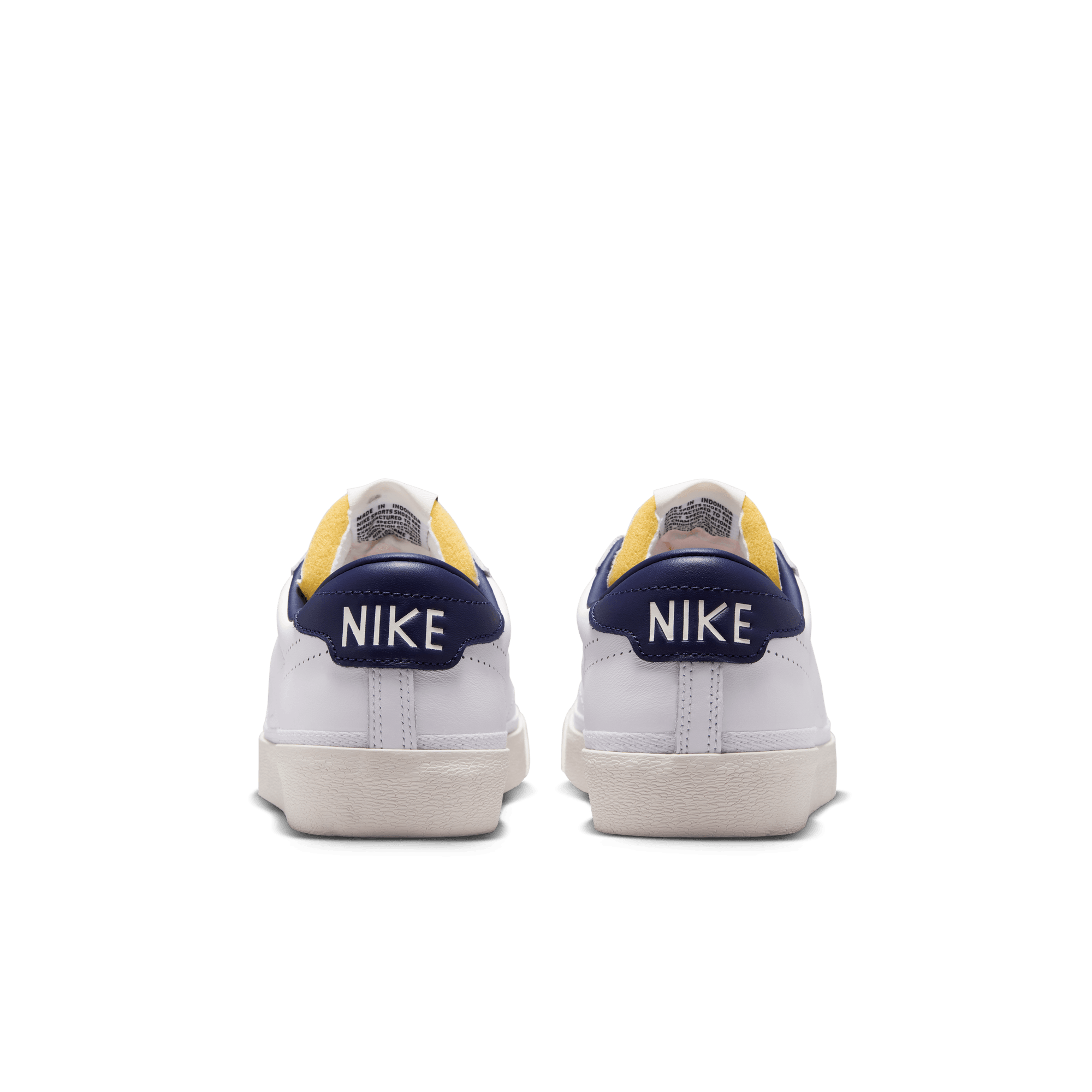 NIKE TENNIS CLASSIC AC