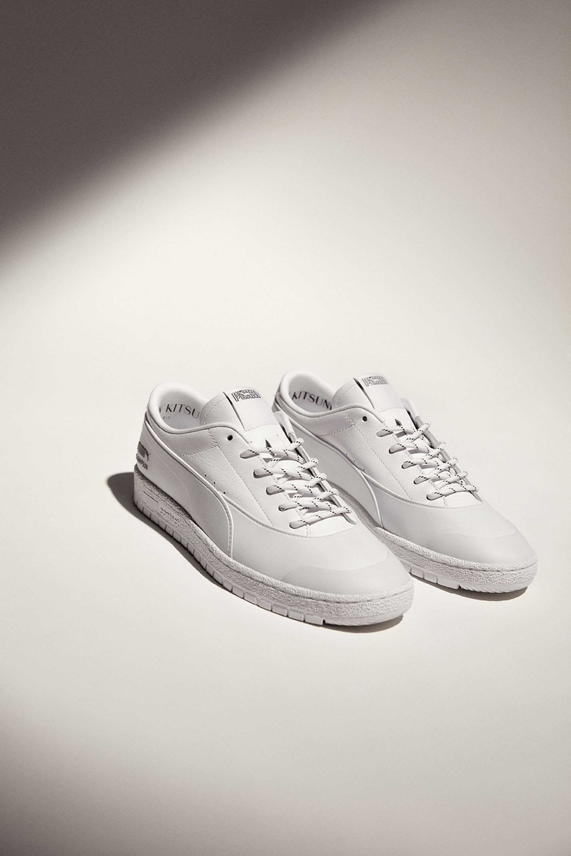 【新品】スニーカー　PUMA x MAISON KITSUNE JPN25.5㎝ PUMA x Maison Kitsuné Collaboration Release 3/27 – Feature