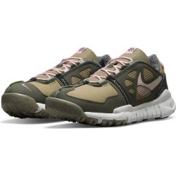 Nike NSW Free Remastered