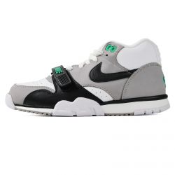 NIKE AIR TRAINER 1
