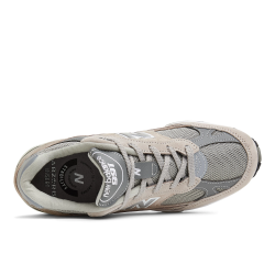 NEW BALANCE 991