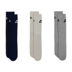 Nike Sportswear Everyday Essential